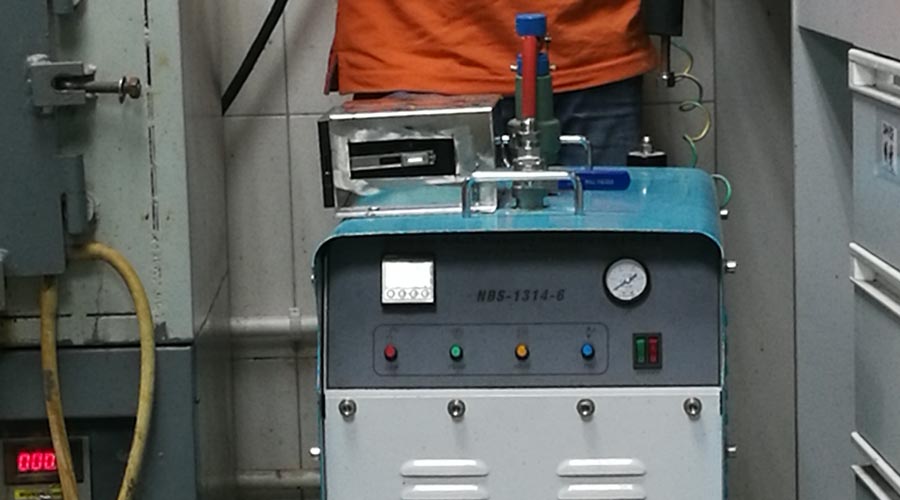 6kw小型電加熱蒸汽發(fā)生器